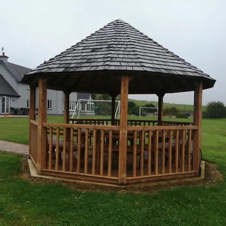 Vakantiehuis Four Winds,kinsale Town,exquisite Homes,sleeps 26 *