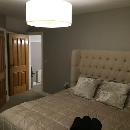 Four Winds,kinsale Town,exquisite Homes,sleeps 26 Vakantiehuis *
