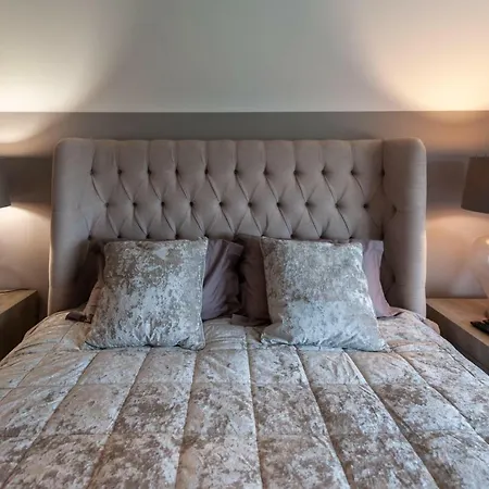 Vakantiehuis Four Winds,kinsale Town,exquisite Homes,sleeps 26 Kinsale